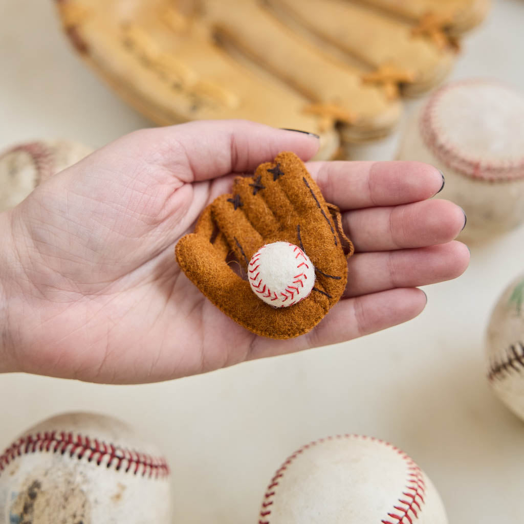 Baseball Glove Ornament