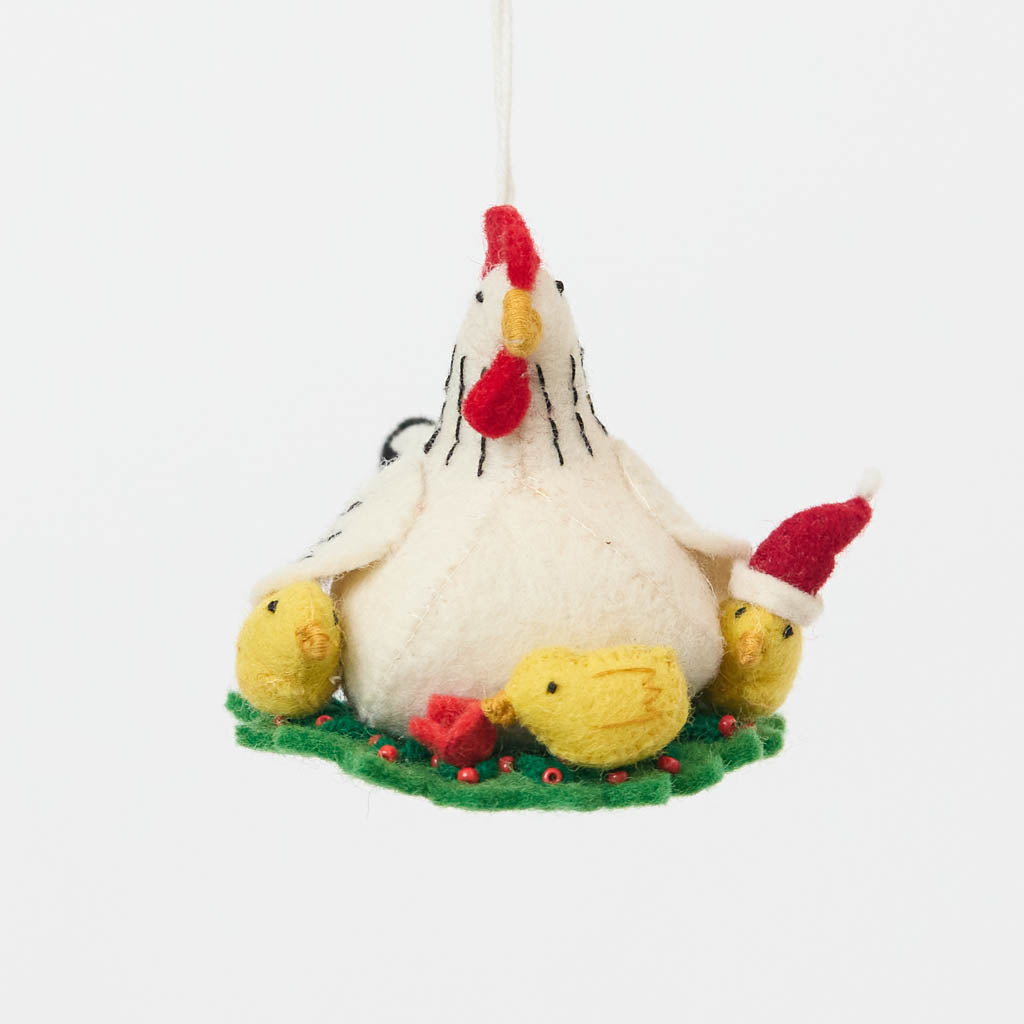 Holiday Hen Chicks Ornament